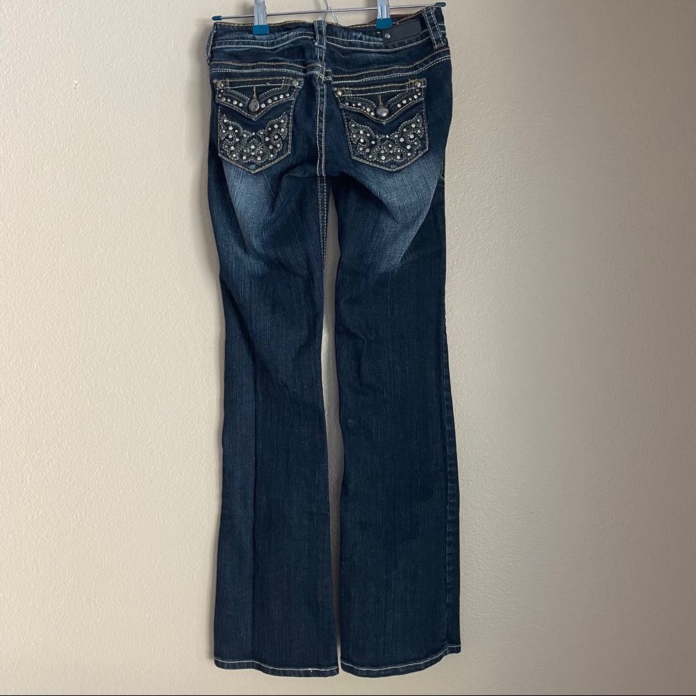 Antique Rivet Jeans - Picture 4 of 9